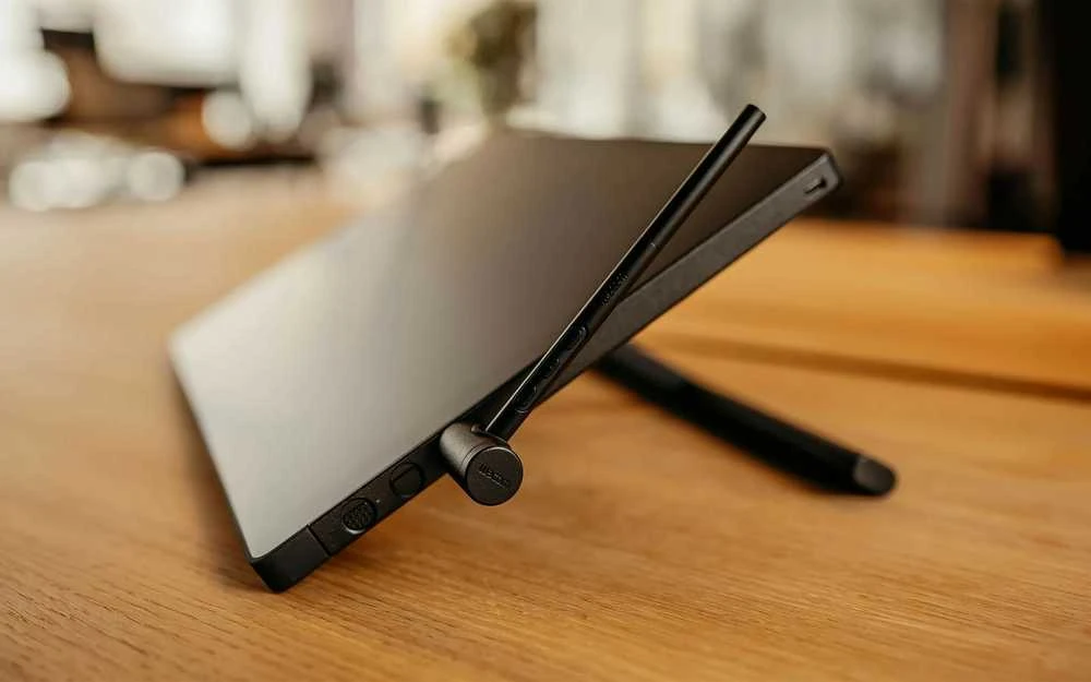 Wacom Cintiq 16 2025