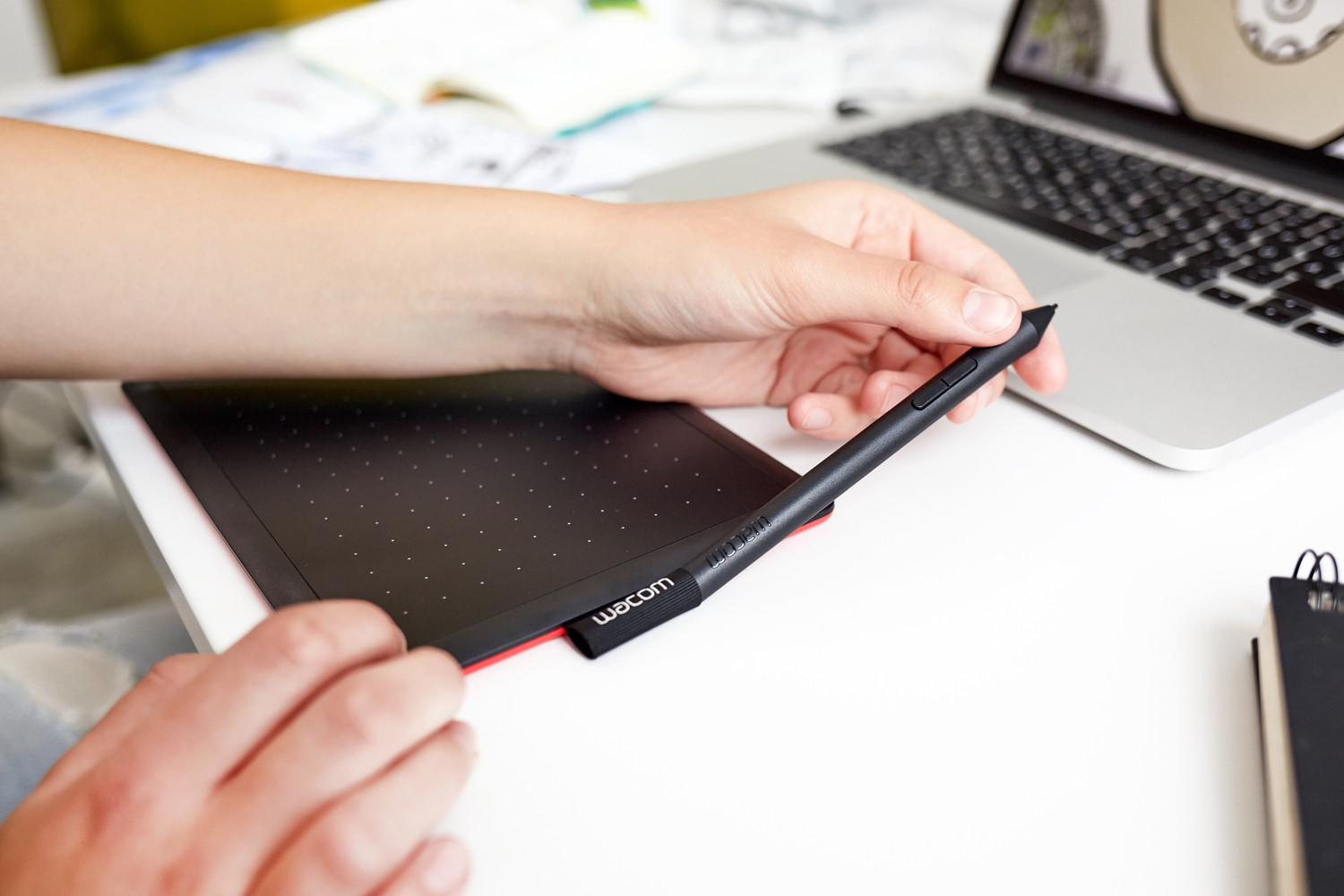 Grafinė planšetė Wacom One S CTL-472 su pieštuku