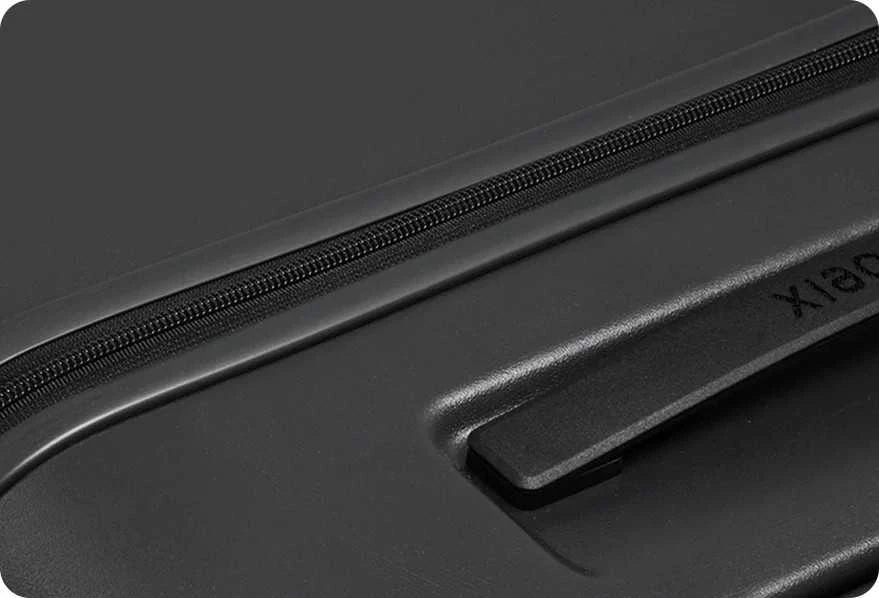 Kelioninis lagaminas Xiaomi Classic Pro 26" (Aukštis: 71 cm x Plotis: 45.6 cm x Gylis: 29 cm), Juodos spalvos