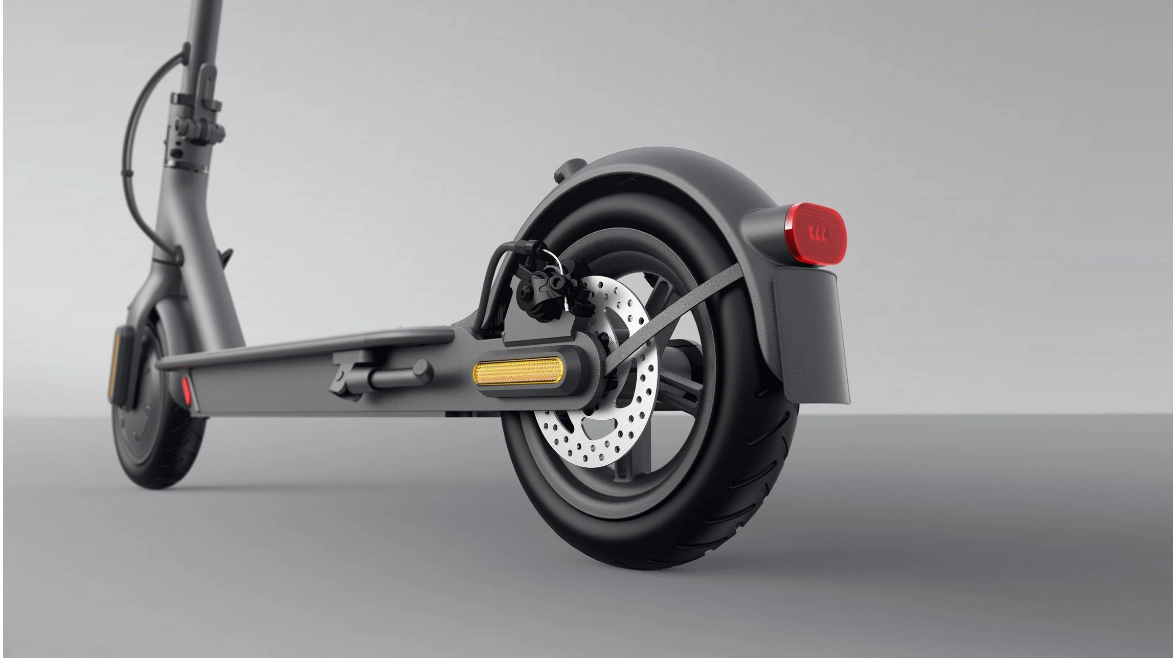 Elektrinis paspirtukas Xiaomi Mi Electric Scooter 1S (2020 m. modelis)