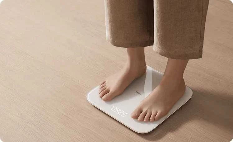 Išmaniosios svarstyklės Xiaomi Mi Smart Scale S200, Baltos