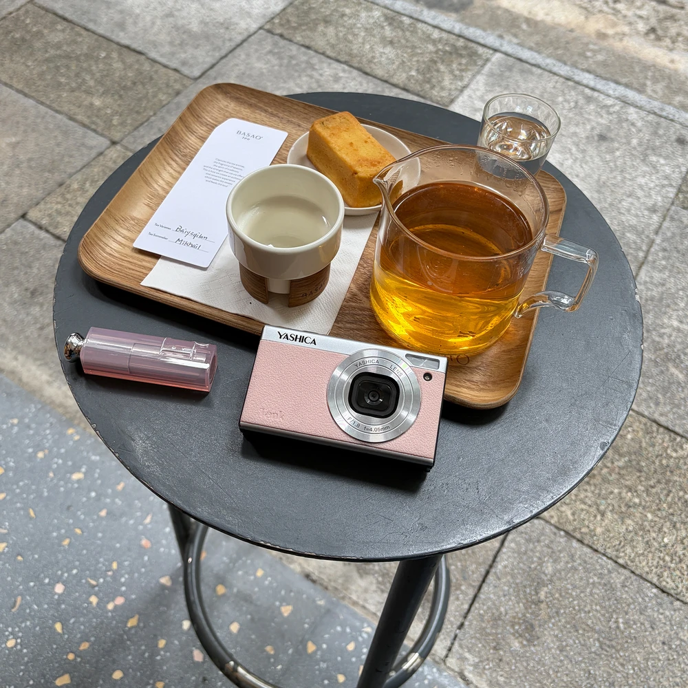 YASHICA Tank (Rožinė)