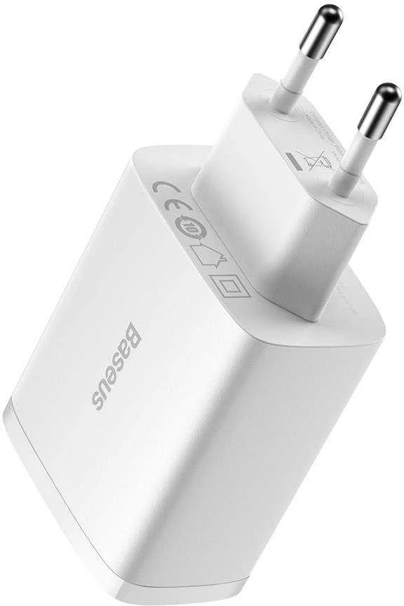 Baseus kompaktiškas greitas įkroviklis, 3x USB, 17W - baltas