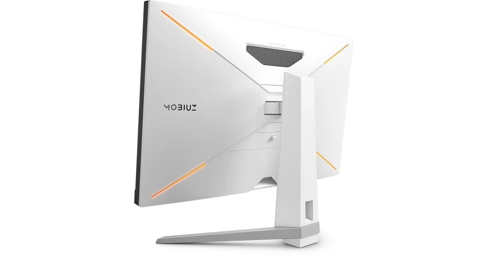 Benq | LED Monitorius | EX3210U | 32 " | IPS | UHD | 16:9 | 144 Hz | 2 ms | 3840 x 2160 | 300 cd/m² | HDMI jungtys quantity 2 | Baltas | Garantija 36 mėn.