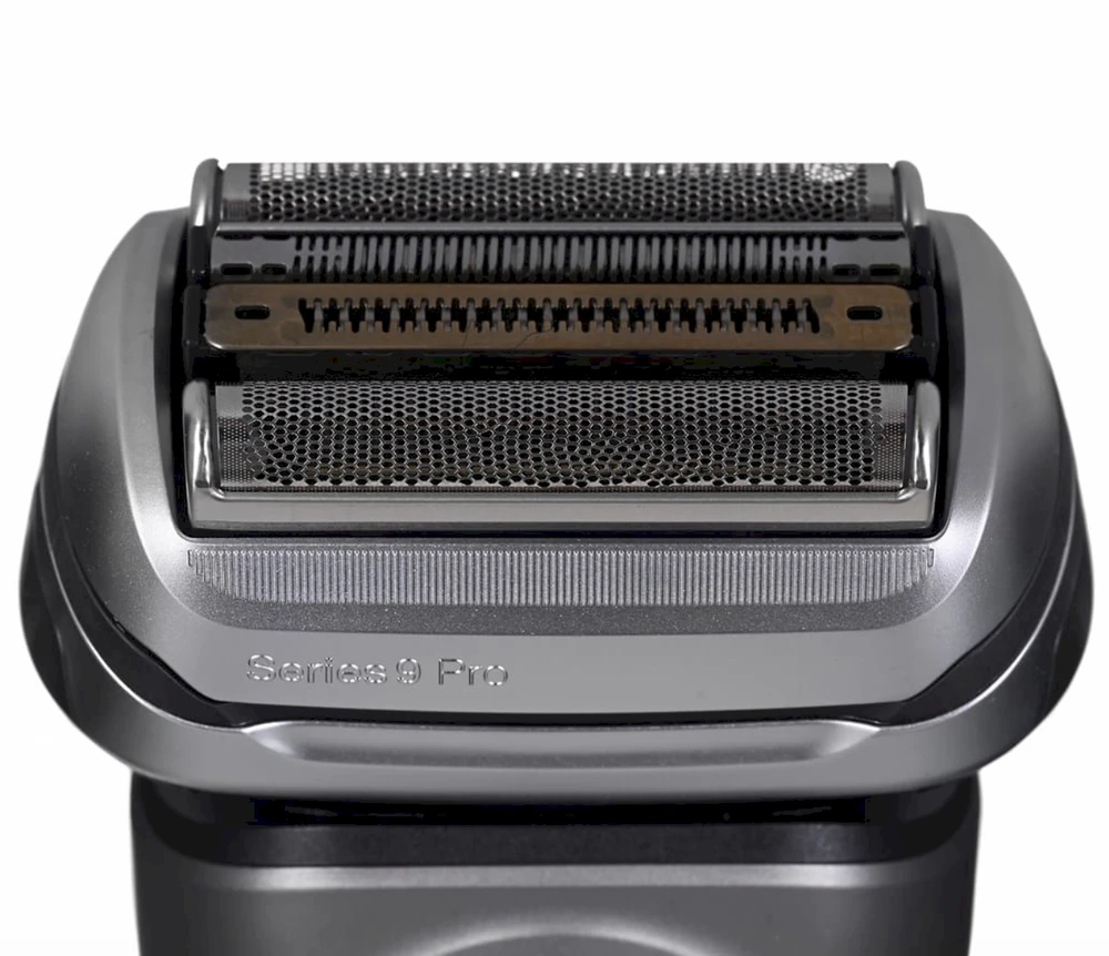 Barzdaskutė BRAUN PRO+ 9565cc