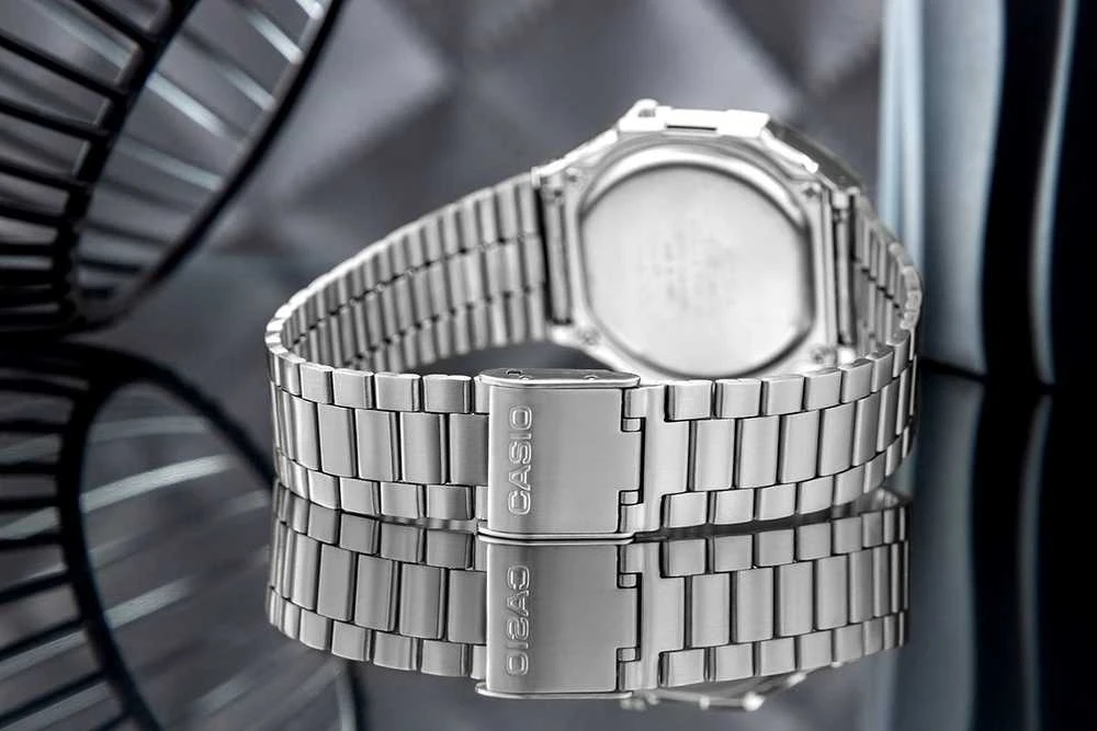 UNISEX CASIO A168WA-1W LAIKRODIS – VINTAGE + DĖŽUTĖ