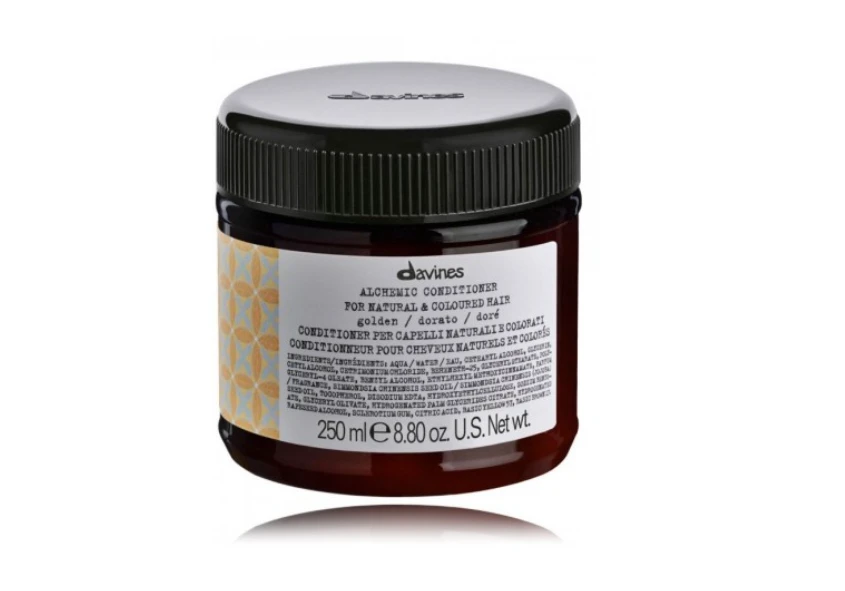 Davines ALCHEMIC Conditioner Golden dažantis kondicionierius medaus ir šiltų atspalvių blondinėms, 250 ml