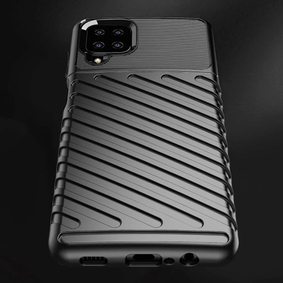 „Mocco Armored Thunder“ dėklas, skirtas „Samsung Galaxy A12“, juodas