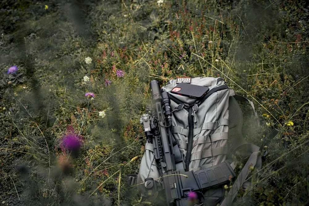 Tactical MagForce Aramid dėklas skirtas Samsung Galaxy Z Fold 7 juodos spalvos