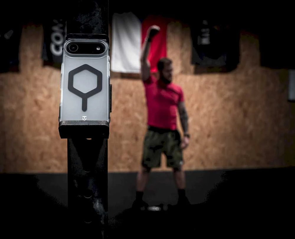 Tactical MagForce Hexagon dėklas skirtas Apple iPhone 16 Pro Max T-Juodas