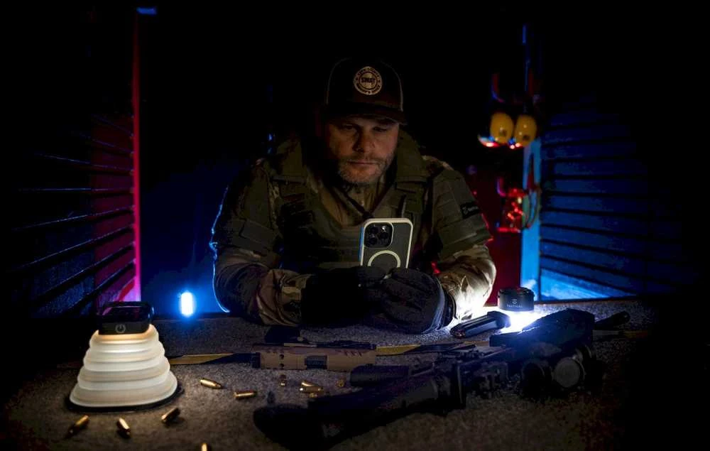 Dėklas Tactical MagForce Hyperstealth dangtelis, skirtas iPhone 13 Pro Max Forest Žalias