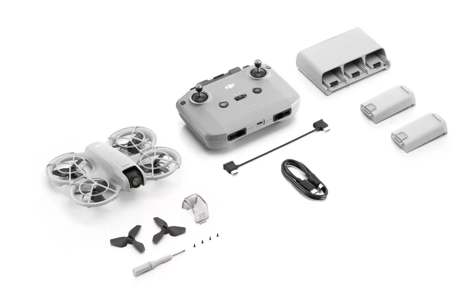 Dronas DJI Neo Drone Fly More Combo