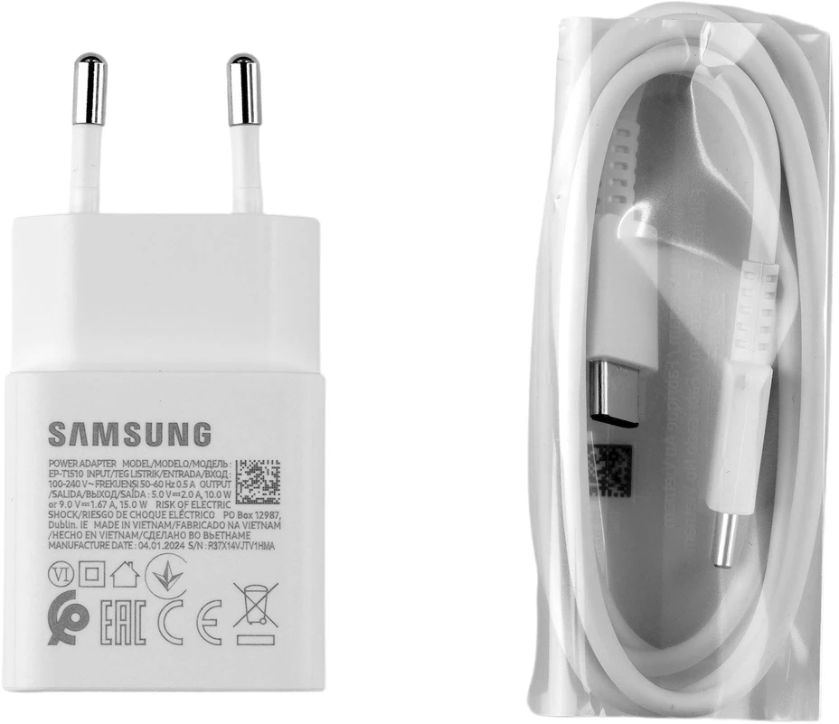 112803 EP-T1510EWE + EP-DA705BWE Samsung 15W kelioninis įkroviklis + USB-C/USB-C Data kabelis baltos spalvos (OOB Bulk)