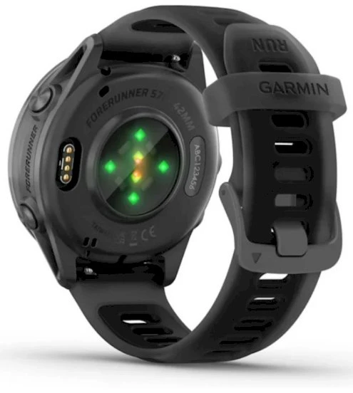 Išmanusis laikrodis Garmin Forerunner® 570 - 42mm Pilkai melsvos spalvos aliuminis su permatomu juodu / juodu dirželiu