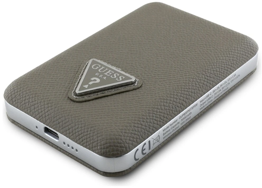 „Guess“ grūdėto trikampio formos išorinė baterija su „MagSafe“ 5000mAh 15W USB-C – ruda