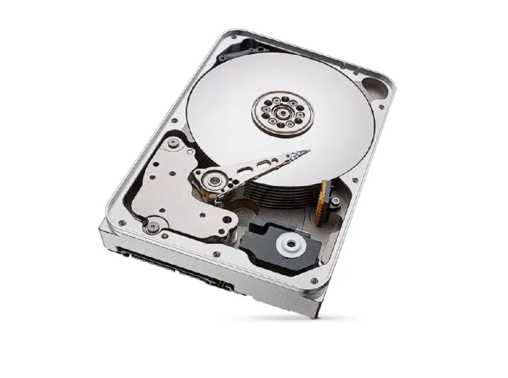 SEAGATE Ironwolf PRO Enterprise NAS HDD 12TB 7200rpm 6Gb/s SATA 256MB talpykla 8,9 cm 3,5 colio 24x7 NAS ir amp; RAID Rackmount Systeme BLK