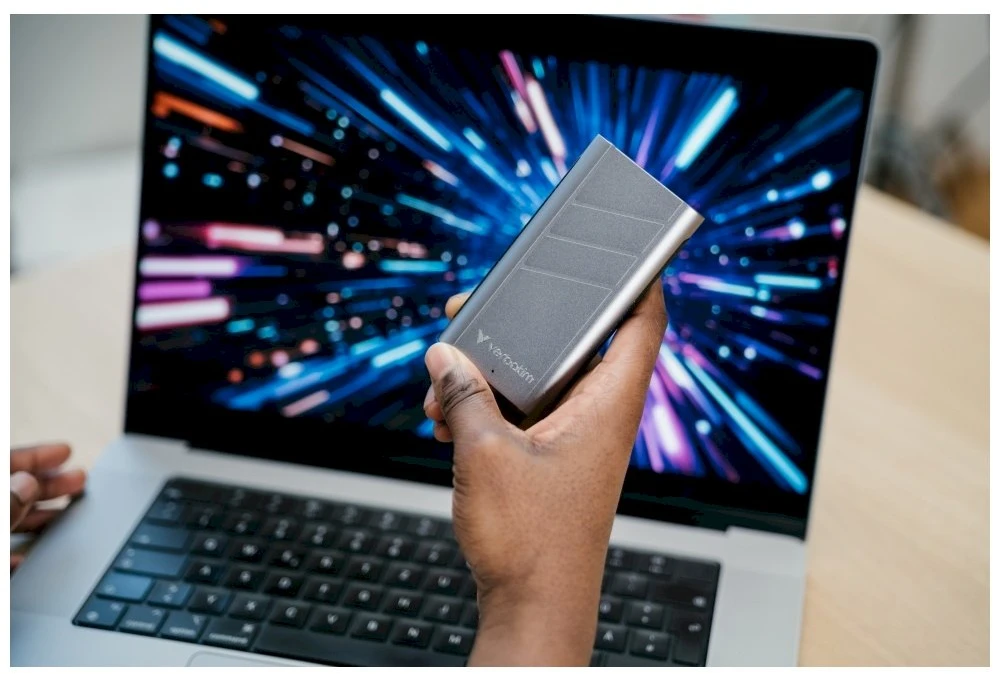 Kietasis diskas Išorinis diskas Verbatim TurboMetal SSD 1TB USB4 USB-C pilkos spalvos 32021
