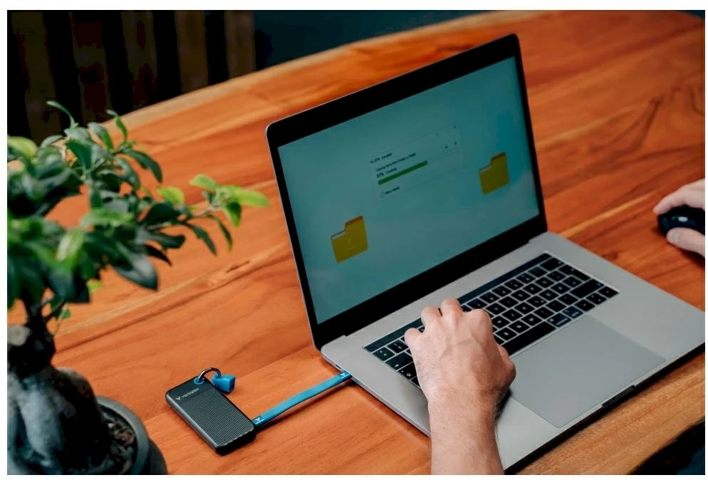 Kietasis diskas Verbatim 32416 Pocket SSD External Drive 256GB USB-C 3.2 gen.2 / juodas-mėlynas