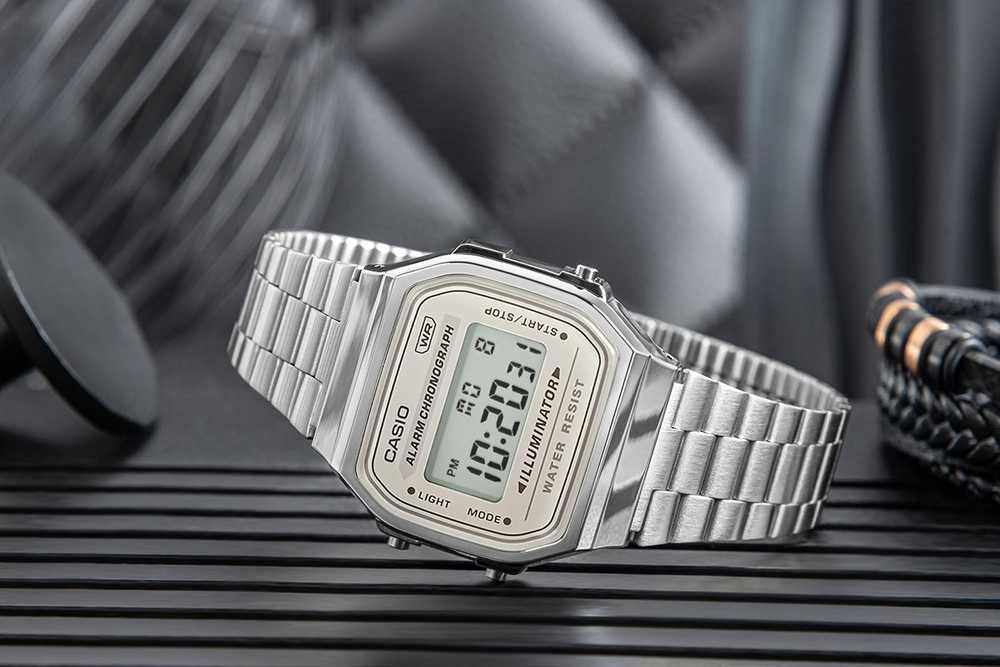 CASIO Retro Vintage UNISEX WATCH A168WA-8A + BOX