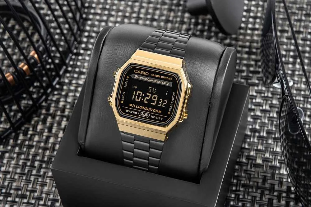 „Casio Vintage A168WEGB-1BEF“