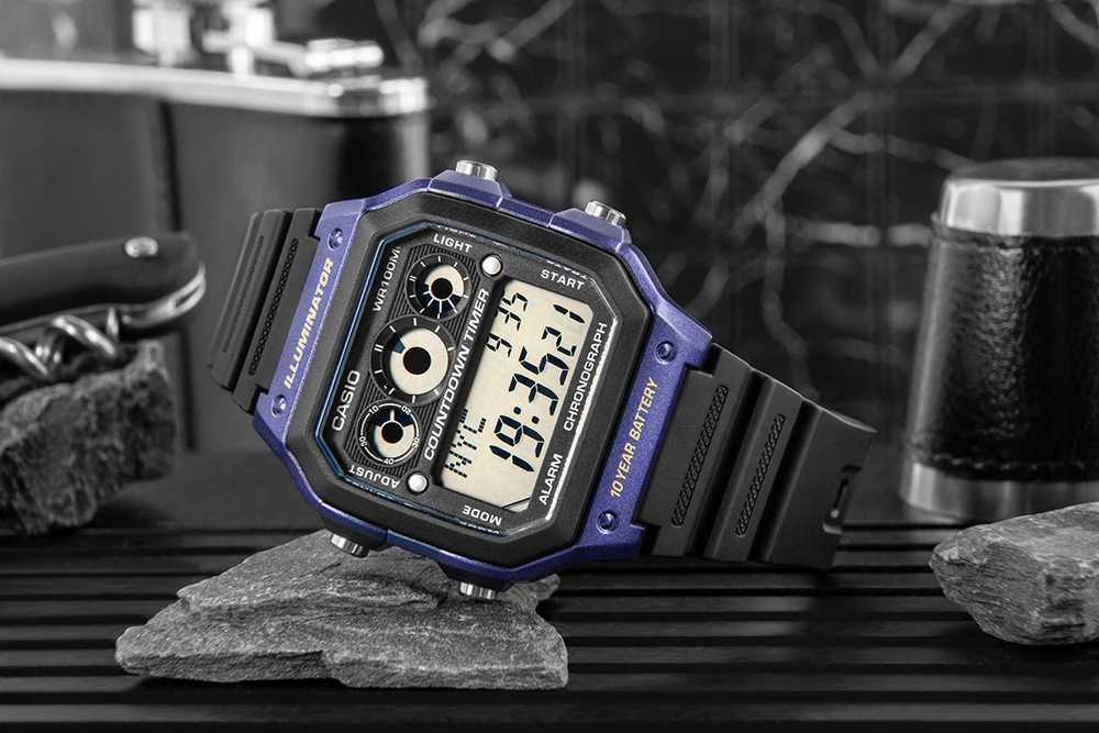 Laikrodis Casio AE-1300WH-2AVEF