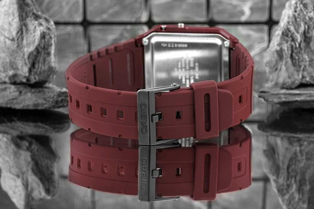 Laikrodis Casio Collection Vintage CASIO VINTAGE CALCULATOR EDGY COLLECTION - Raudonas CA-53-WF-4BDF