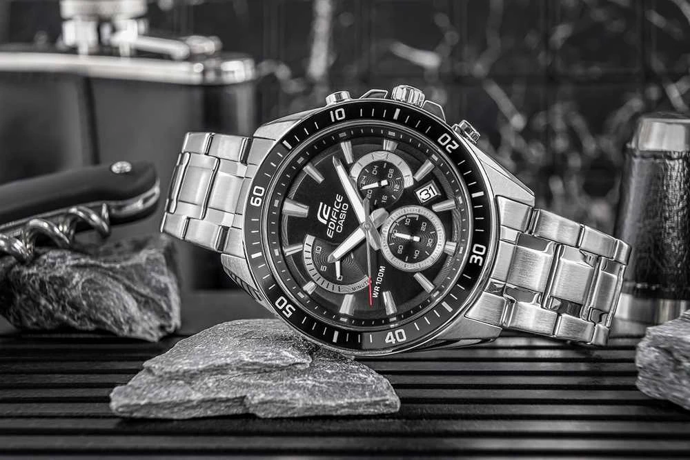 Laikrodis Casio Edifice EFR-552D-1AVUEF