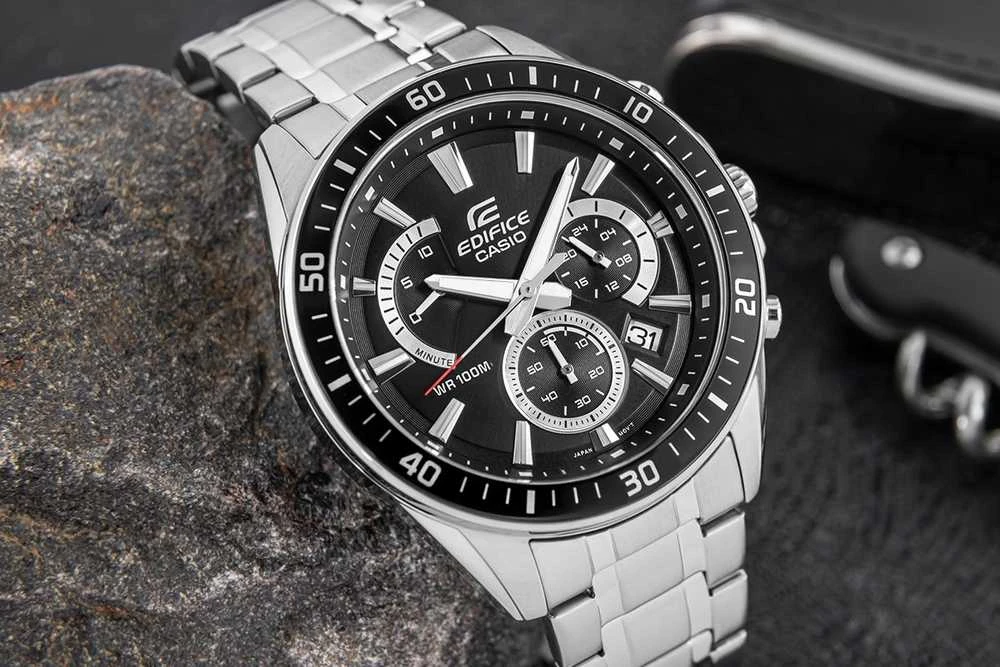 Laikrodis Casio Edifice EFR-552D-1AVUEF