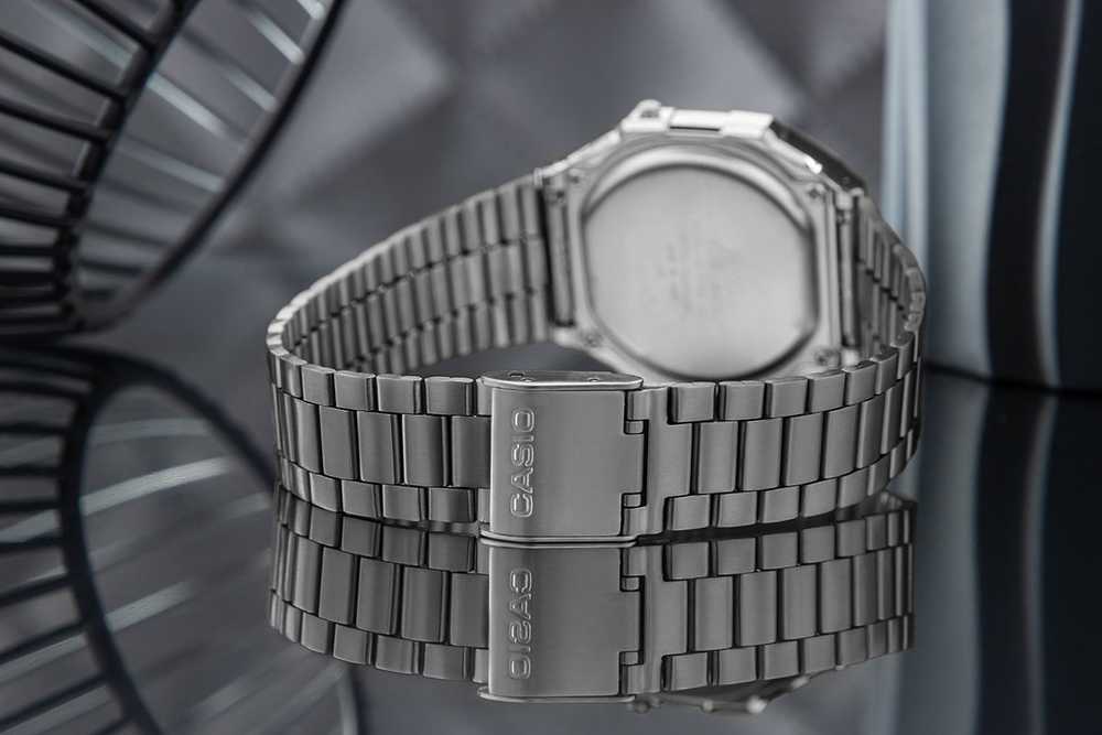 Laikrodis vyrams CASIO F-94WA-9D + dėžutė