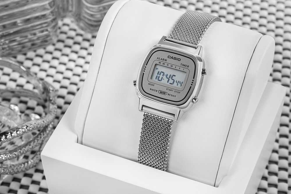 Casio Retro vintažinis moteriškas laikrodis LA670WEM-7DF + dėžutė