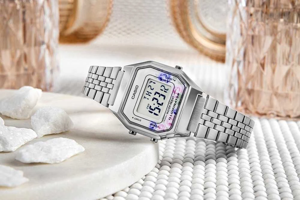 Moteriškas laikrodis CASIO Collection Retro LA680WA-4CDF