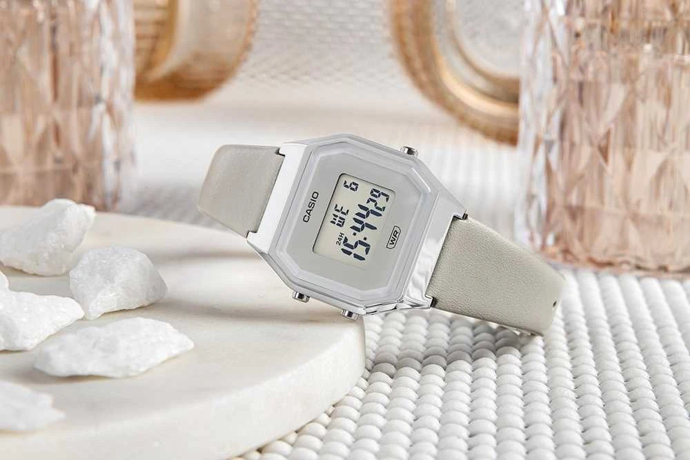 Laikrodis CASIO Vintage LA680WEL-8EF