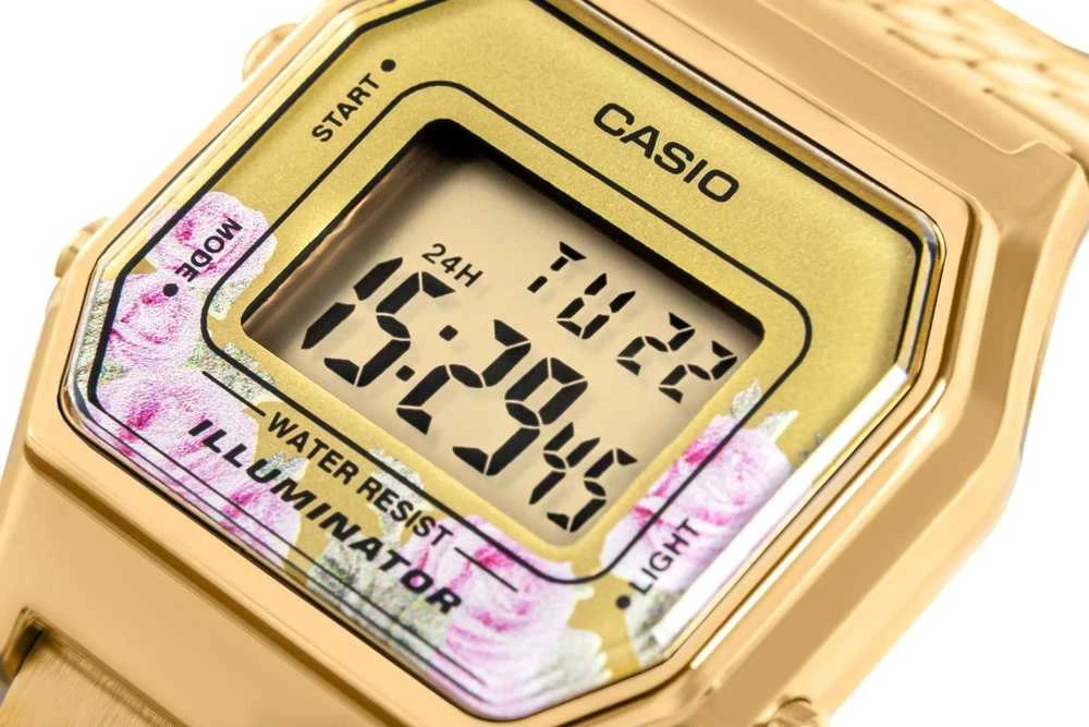 CASIO LA680WGA-4C moteriškas laikrodis (zd631d) + dėžutė