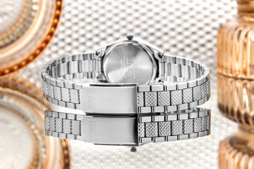 MOTERIŠKAS LAIKRODIS CASIO LTP-1274D-1A (zd532c) + DĖŽĖ