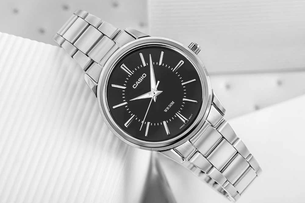 CASIO LTP-1303D-1AVDF WOMEN'S WATCH (zd591b) + BOX