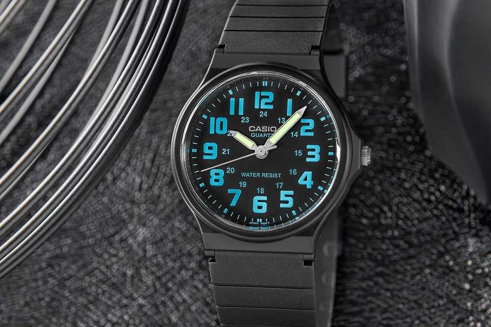 [[KEEP0]] CASIO MQ-71-2BDF Moteriškas laikrodis