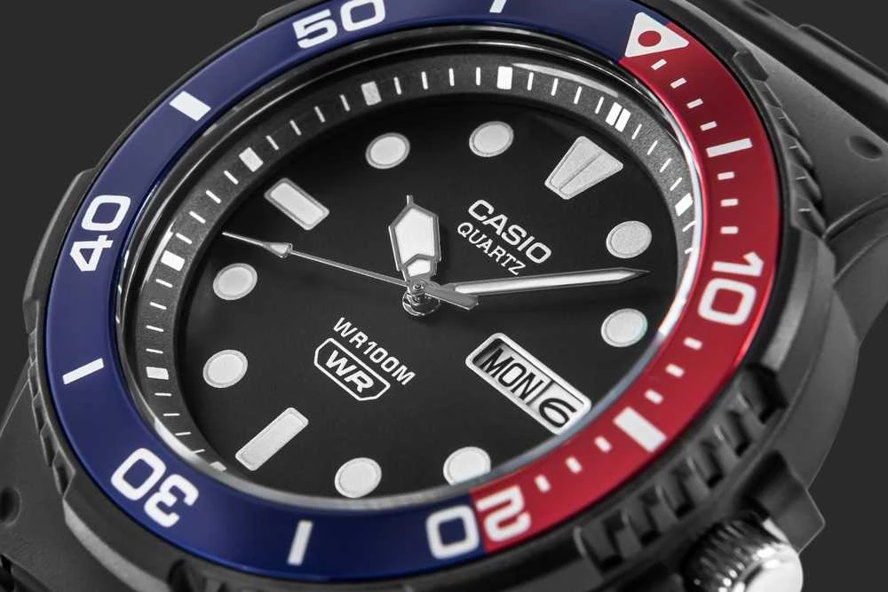 Laikrodis Casio Collection Vintage CASIO SPORT DIVER 100M - Juodas MRW-230H-1E2VDF