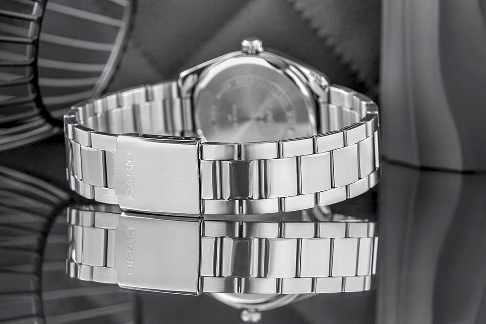 Casio MTP-1302PD-7A1VEF rankinis laikrodis Kvartcas Nerūdijančiojo plieno