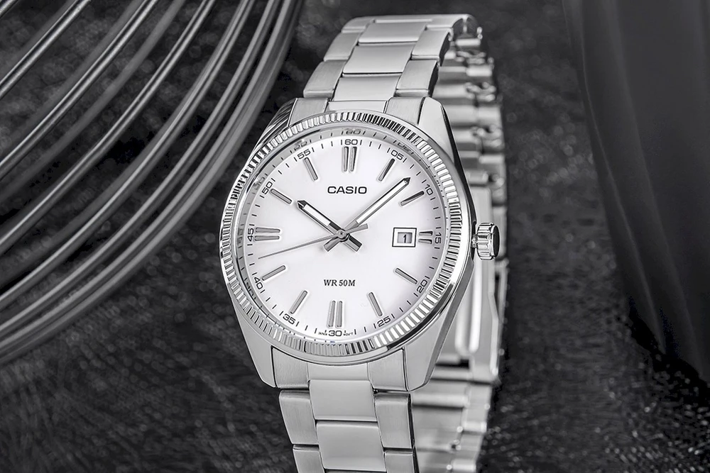 Casio MTP-1302PD-7A1VEF rankinis laikrodis Kvartcas Nerūdijančiojo plieno