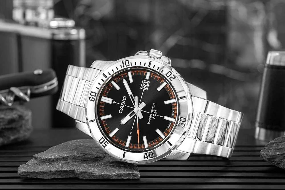 Casio Vyriškas laikrodis MTP-VD01D-1E2VUDF (zd185j) + DĖŽUTĖ