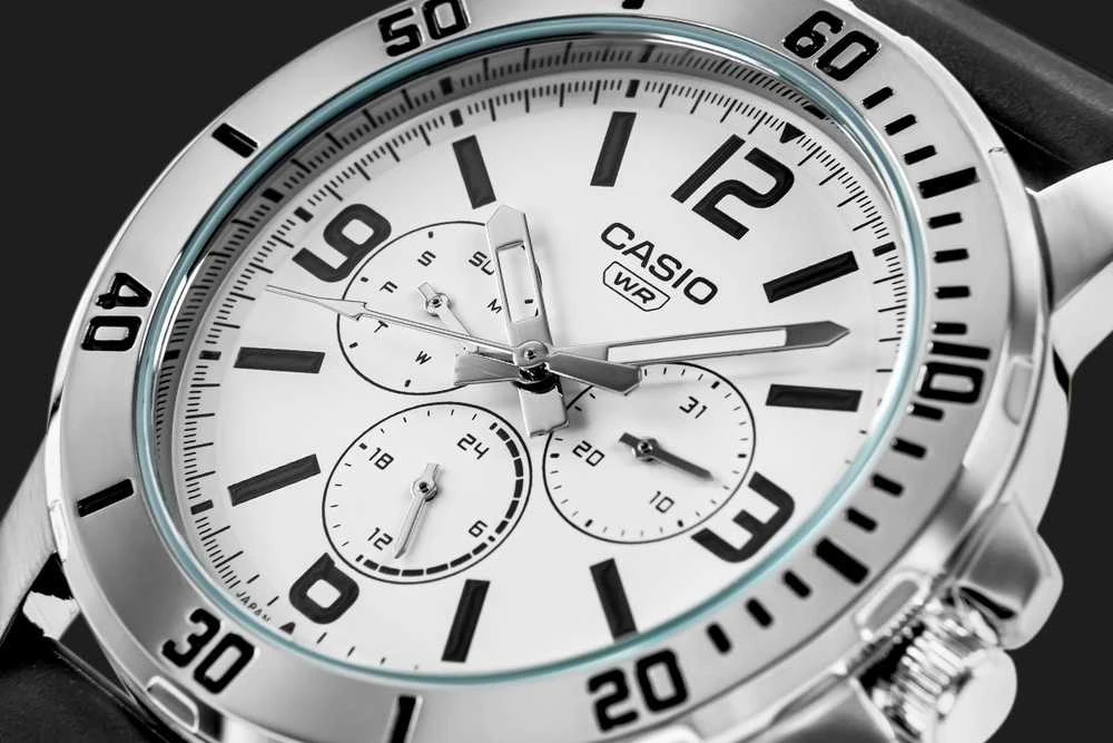 „Casio Collection MTP-VD300-7B“ laikrodis