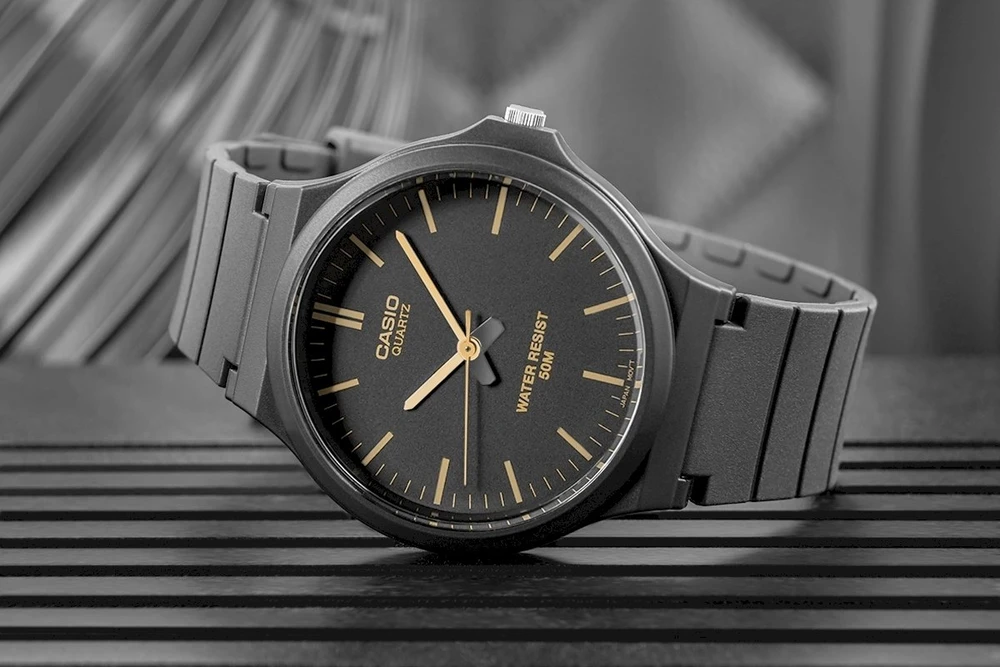 Casio MW-240-1E2VEF