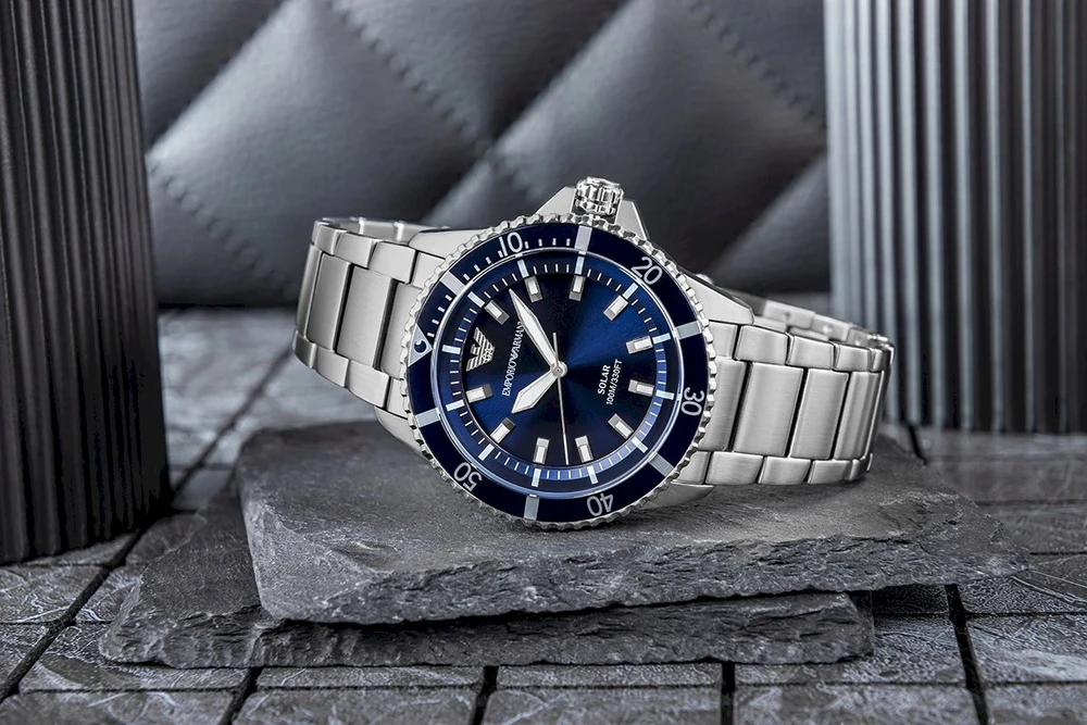 Vyriškas laikrodis EMPORIO ARMANI World Explorer AR11697 + DĖŽUTĖ