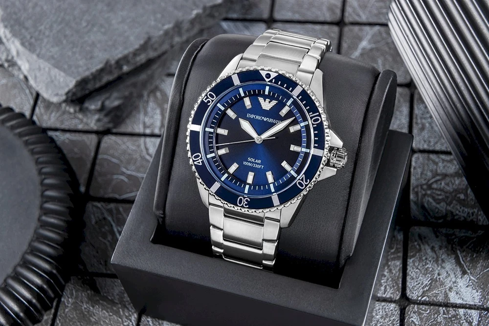Vyriškas laikrodis EMPORIO ARMANI World Explorer AR11697 + DĖŽUTĖ