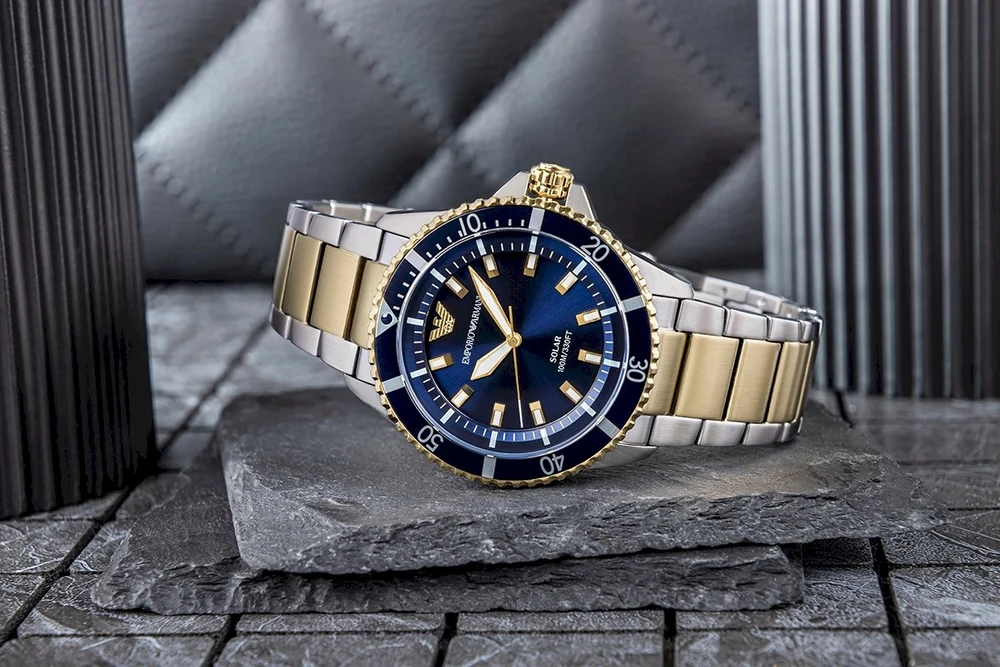 Vyriškas laikrodis EMPORIO ARMANI World Explorer AR11738 + DĖŽUTĖ