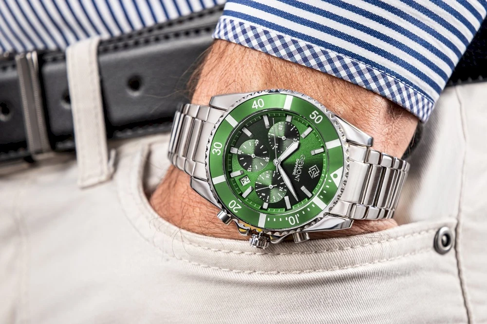 Vyriškas laikrodis Giewont Chronograph Safyro Sidabrinis Žalias GW3970-B8