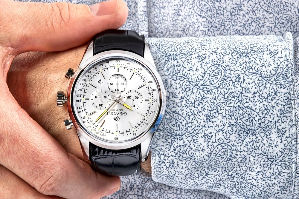 Giewont Chronograph Safyrinis Sidabrinis Vyriškas Laikrodis GW7650-A1