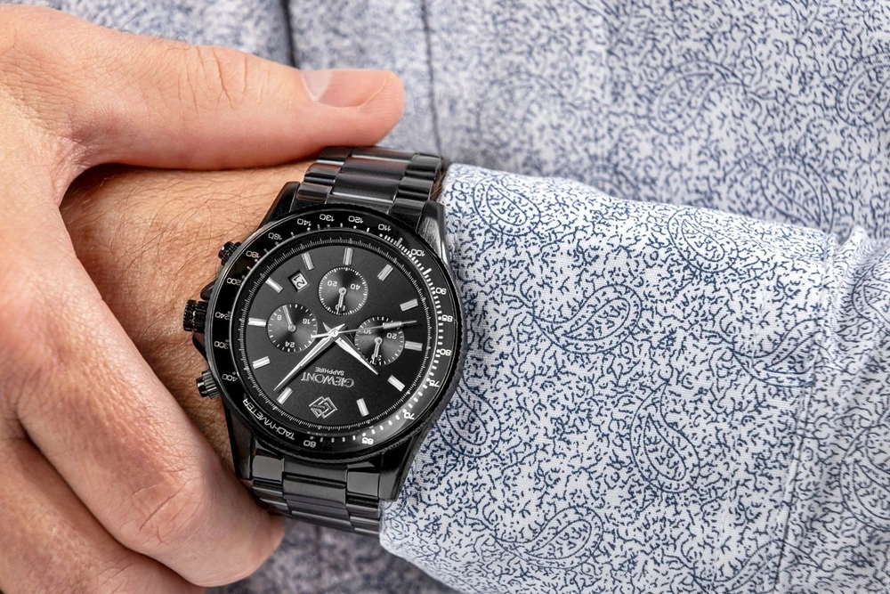 Vyriškas laikrodis Giewont Chronograph Sapphire Juodas GW3520-B1