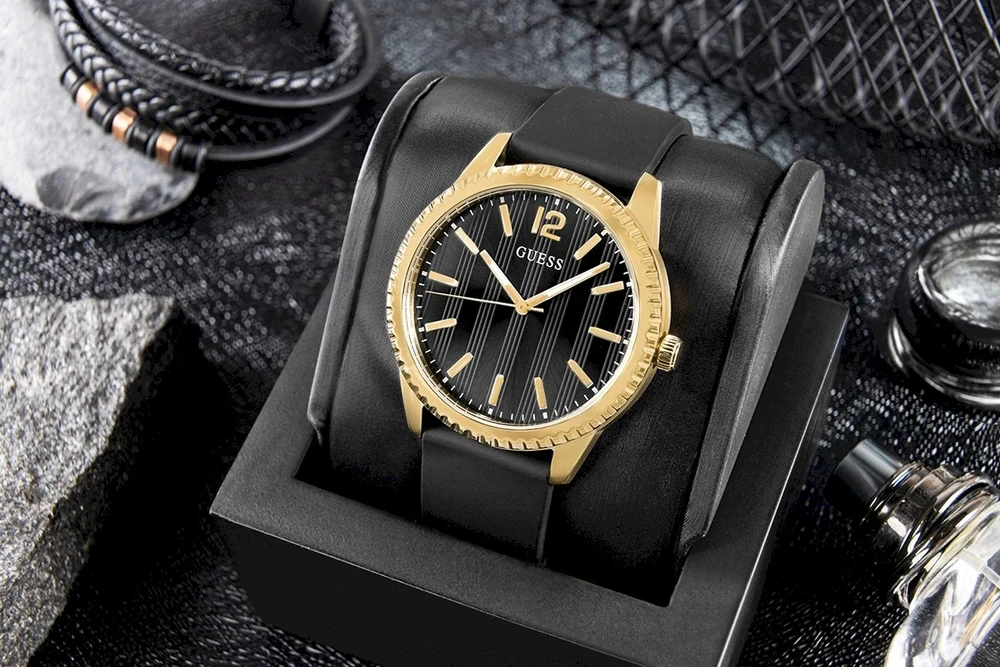 Vyriškas laikrodis Guess Chip GW1063G2 + dėžutė