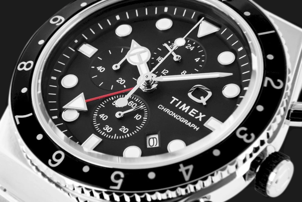 Vyriškas laikrodis TIMEX Q Timex 3 laiko zonų chronografas TW2V69800 + DĖŽUTĖ
